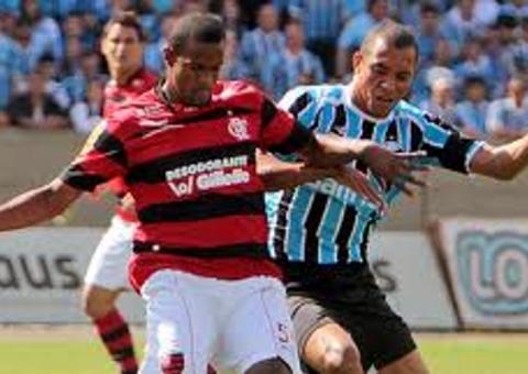 Grêmio derrota Flamengo e soma quarta vitória seguida